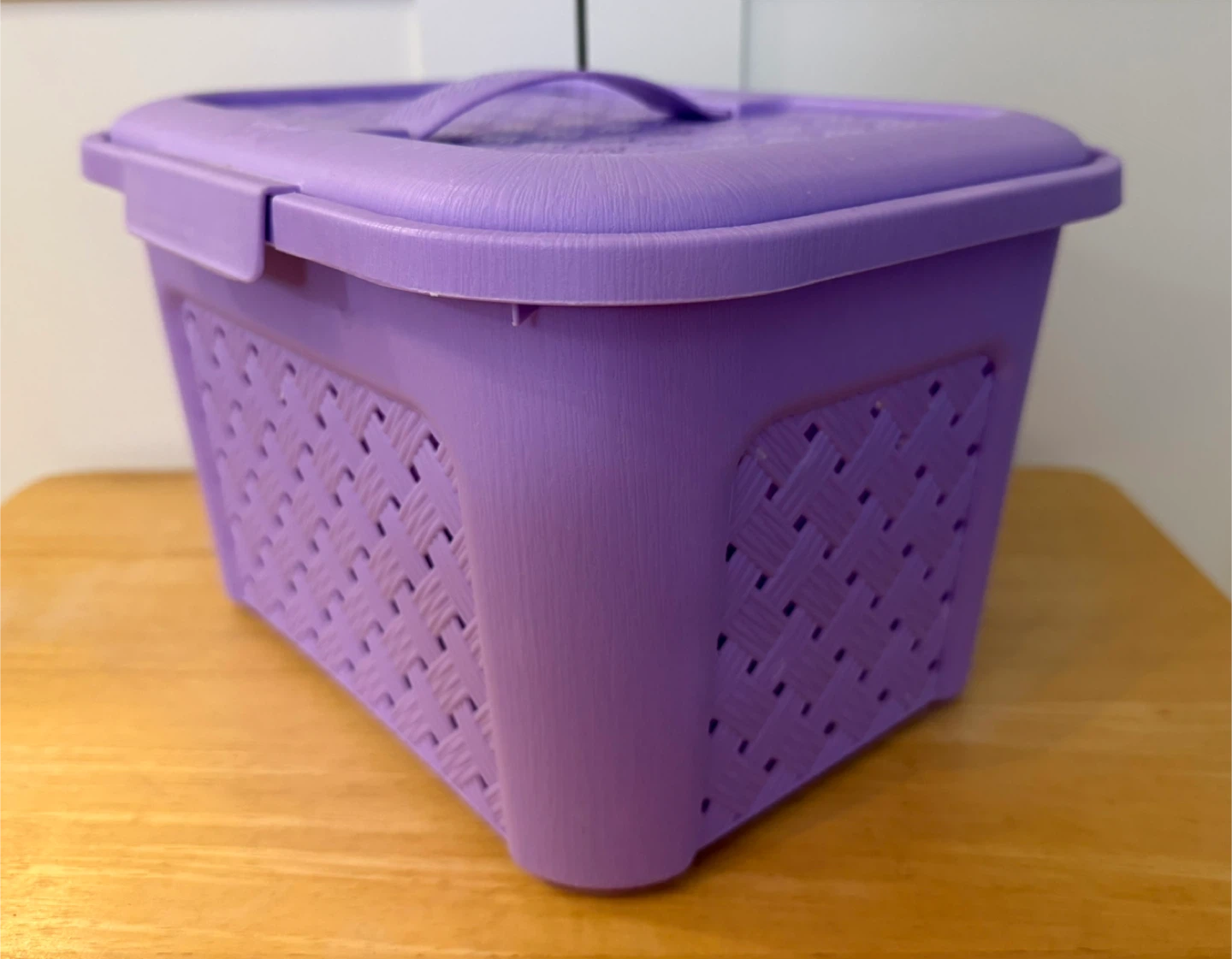 Purple Plastic Storage Basket with Lid