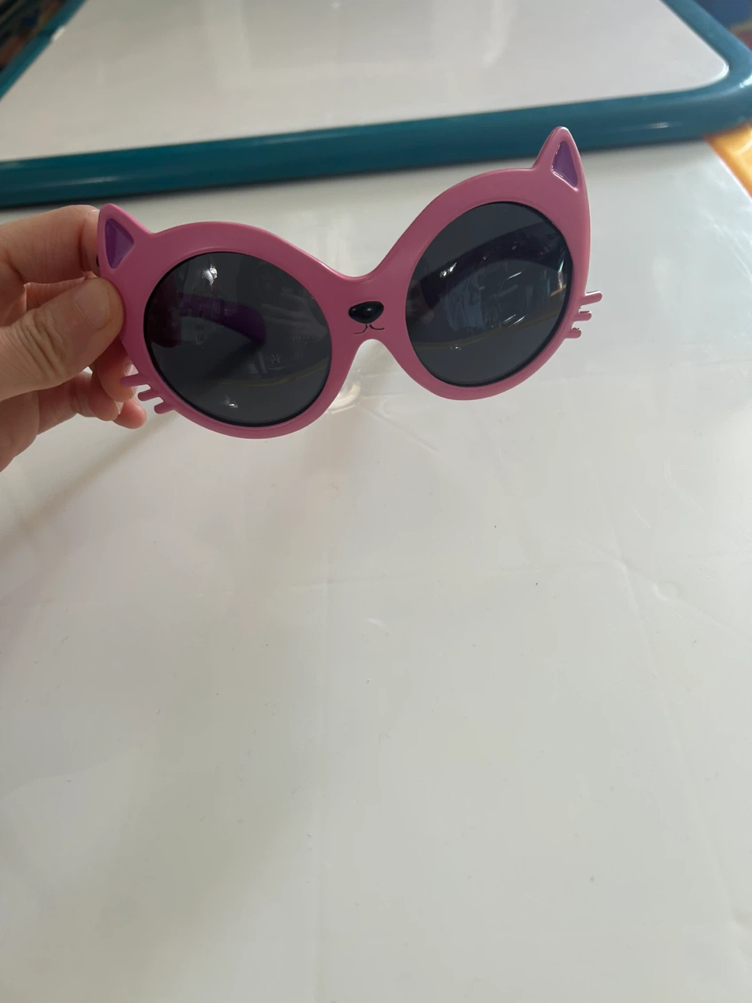 High Quality Kids Pink Cat Sunglasses Like New Condition - photo 4