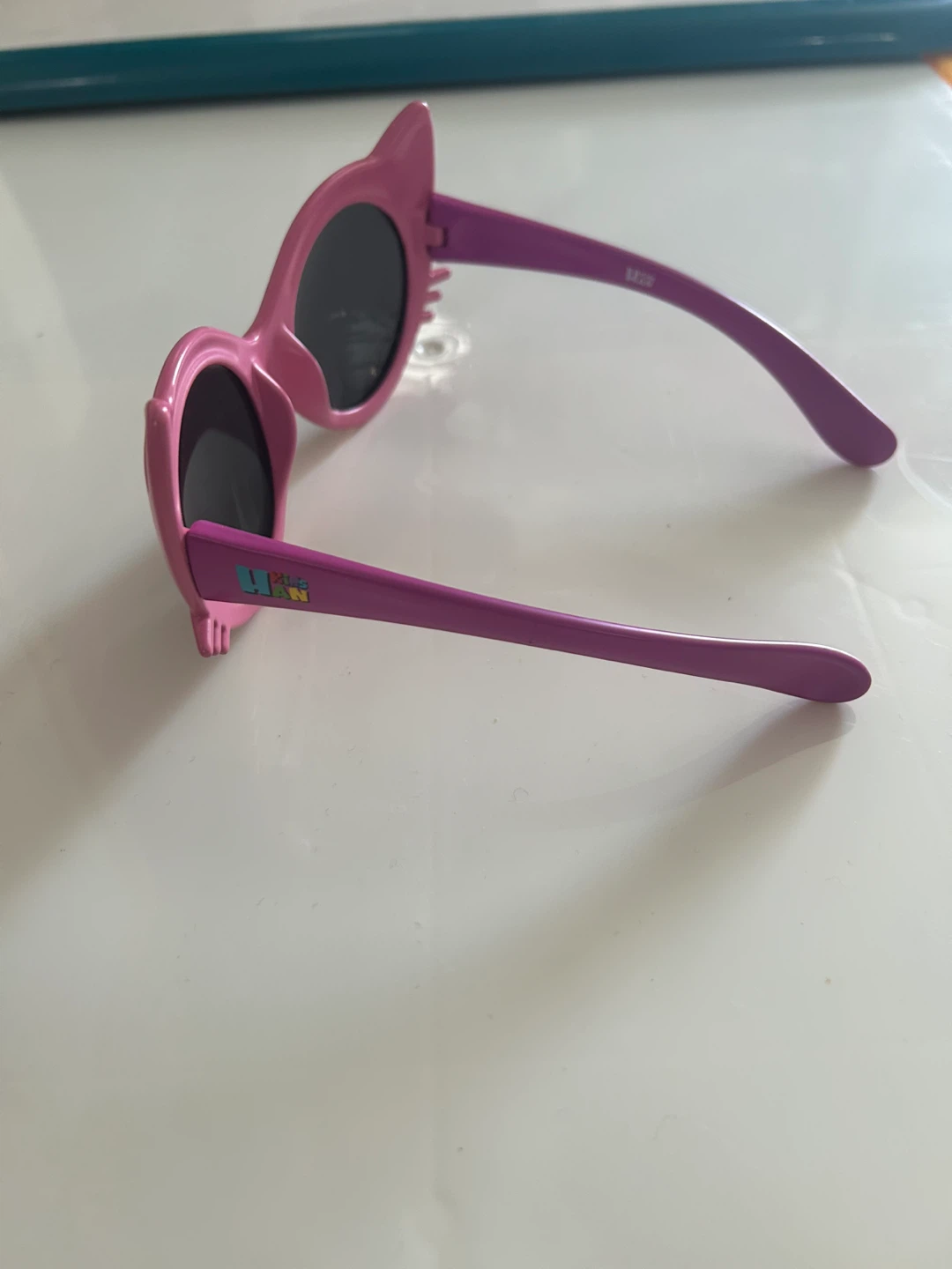 High Quality Kids Pink Cat Sunglasses Like New Condition - photo 3