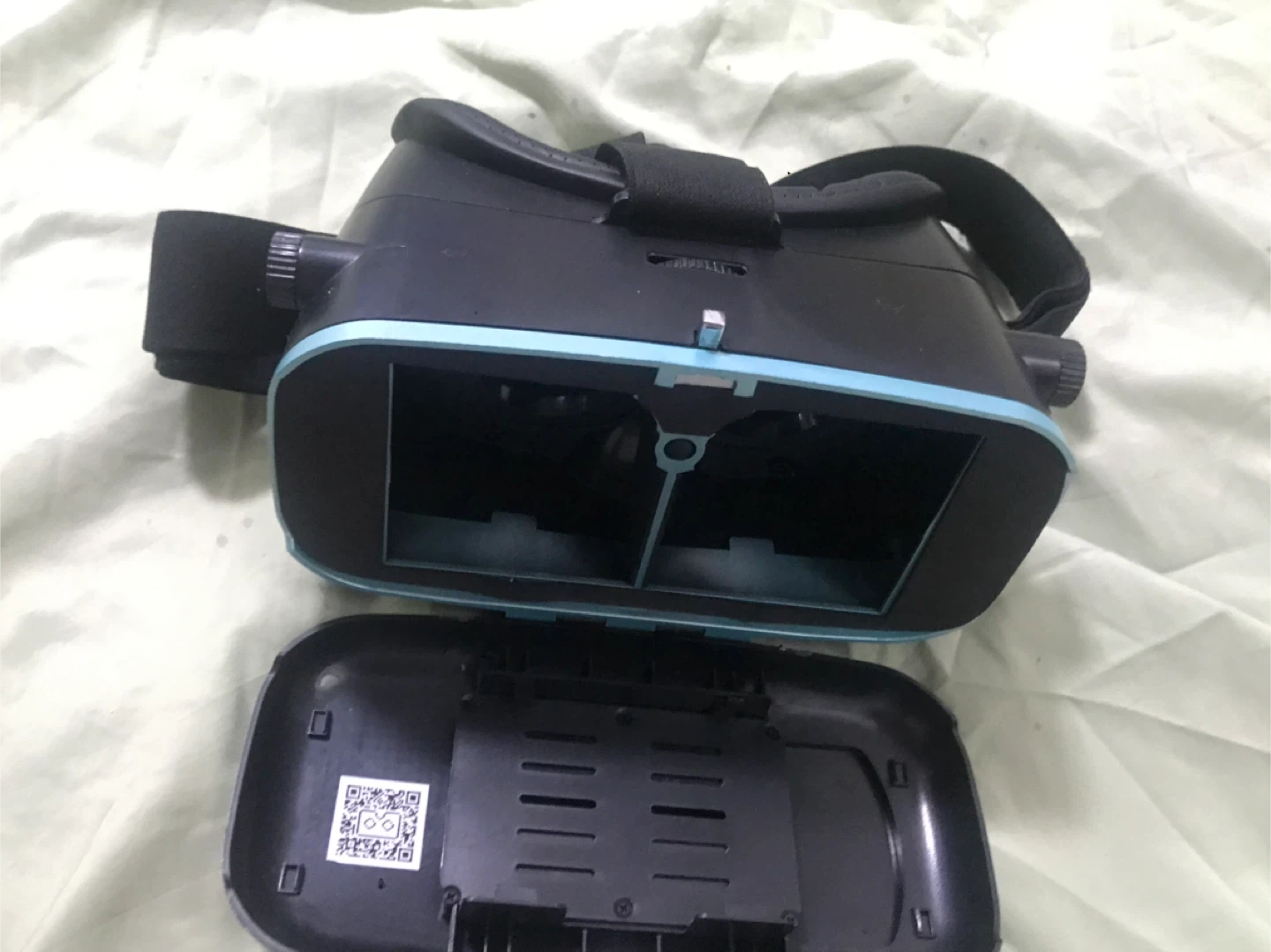 Utopia 360 Virtual Reality Headset - photo 4