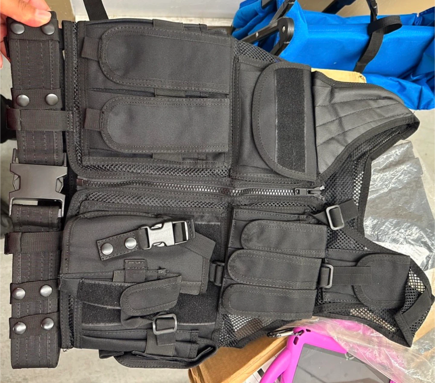 Black Tactical Vest with Multiple Pouches