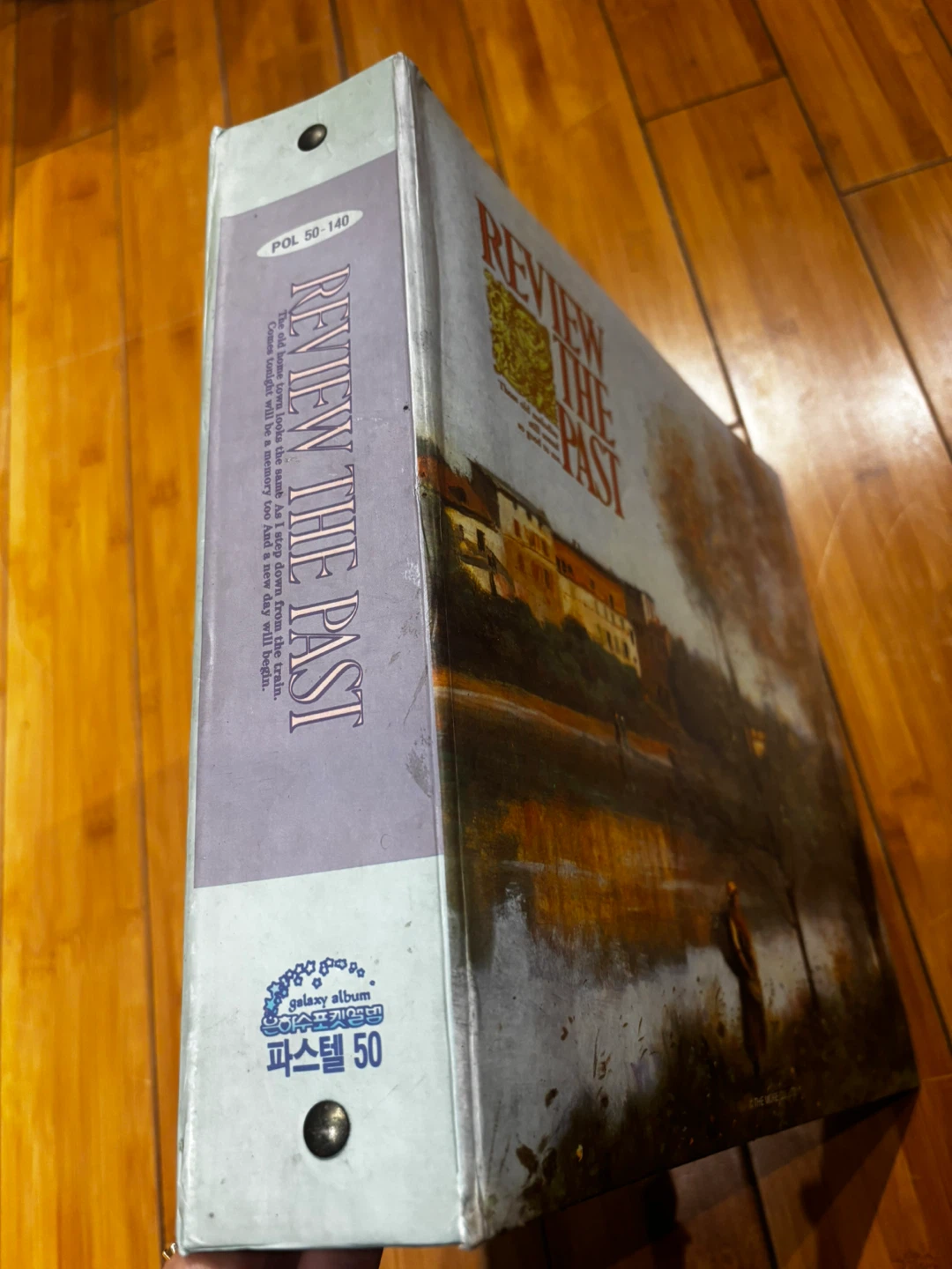 Review The Past Photo Album - photo 2