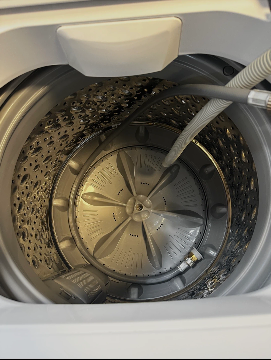 Portable Top Load Washing Machine in White - photo 2