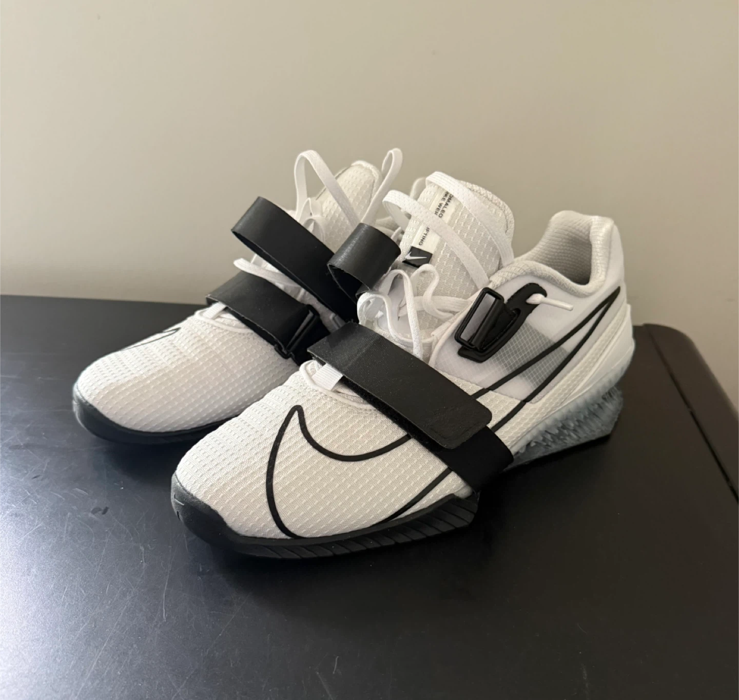 Nike weightlifting shoe