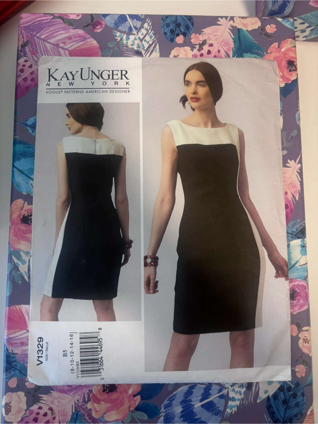 Vogue Dress Pattern - UNCUT - Size 8-16 - photo 3