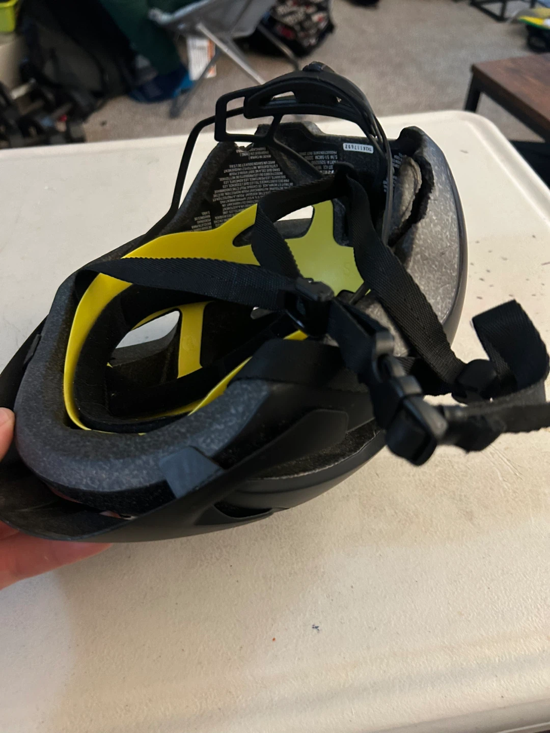 Trek Solstice MIPS Bike Helmet - photo 4