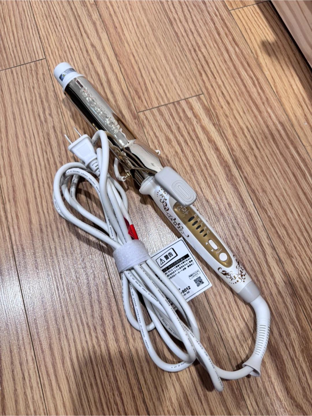 Japanese Create ION 32mm(1.25 inch) Curling Iron
