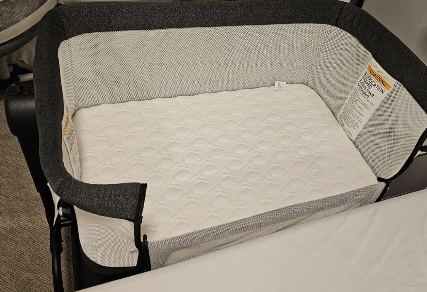 BabyBond Bassinet with 6-Position Adjustable Height