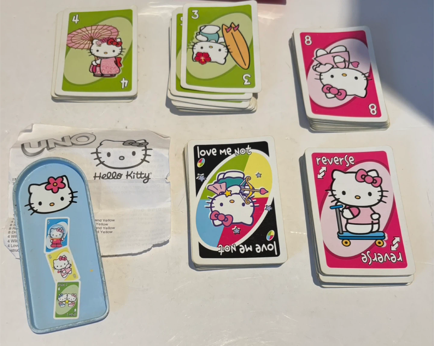 Hello Kitty UNO Deluxe Collector Tin - photo 2