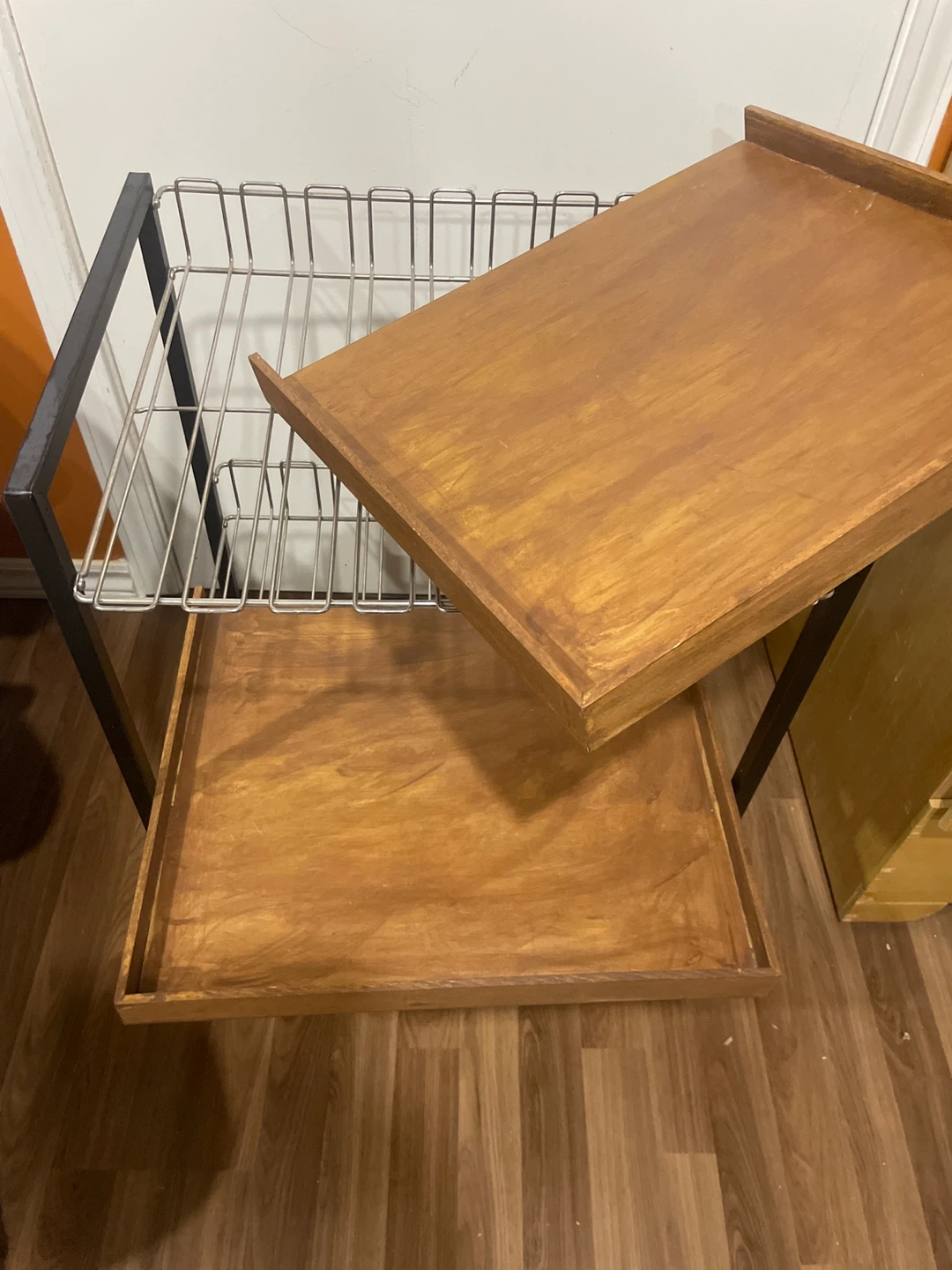 🧡Vintage 2-Tier Wood and Metal  Cart - photo 4