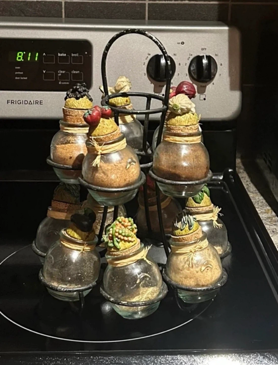 Spice Rack with 10 Glass Jars