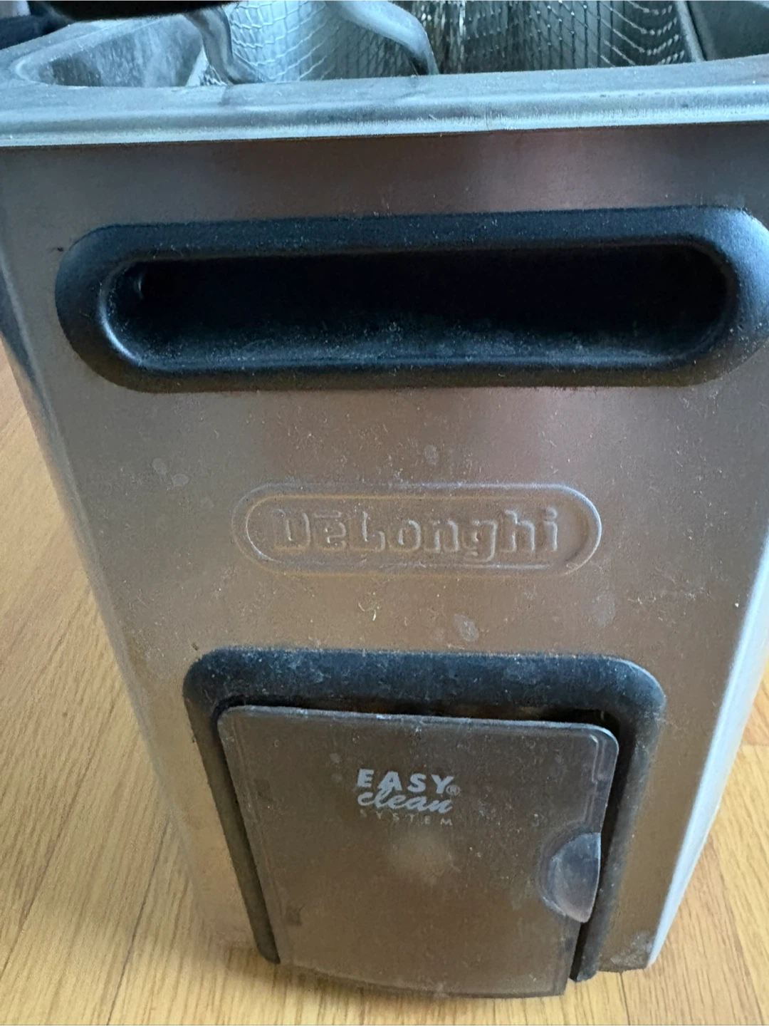 DeLonghi D34528DZ Deep Fryer