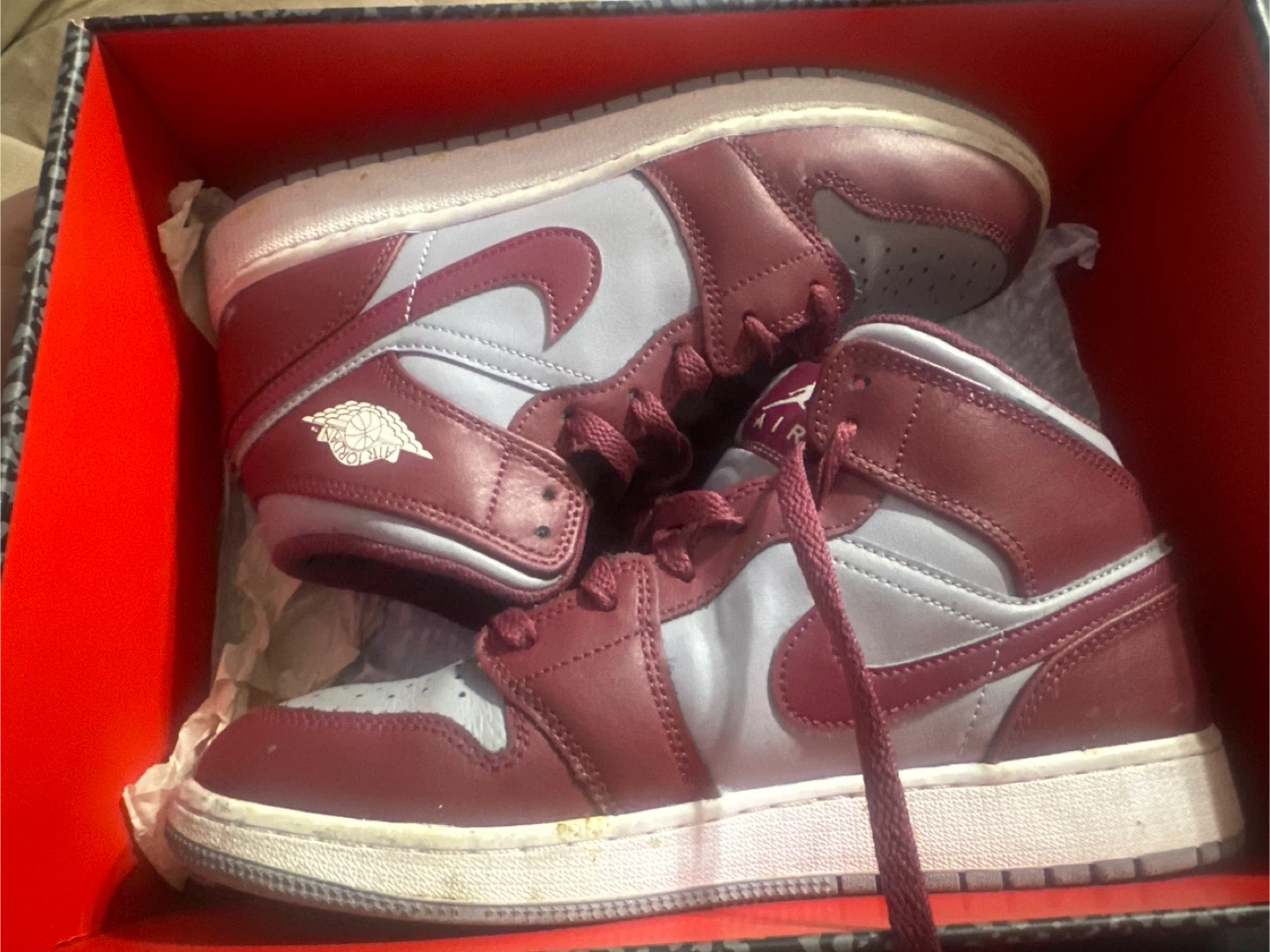 Air Jordan 1 Mid SE Shoes