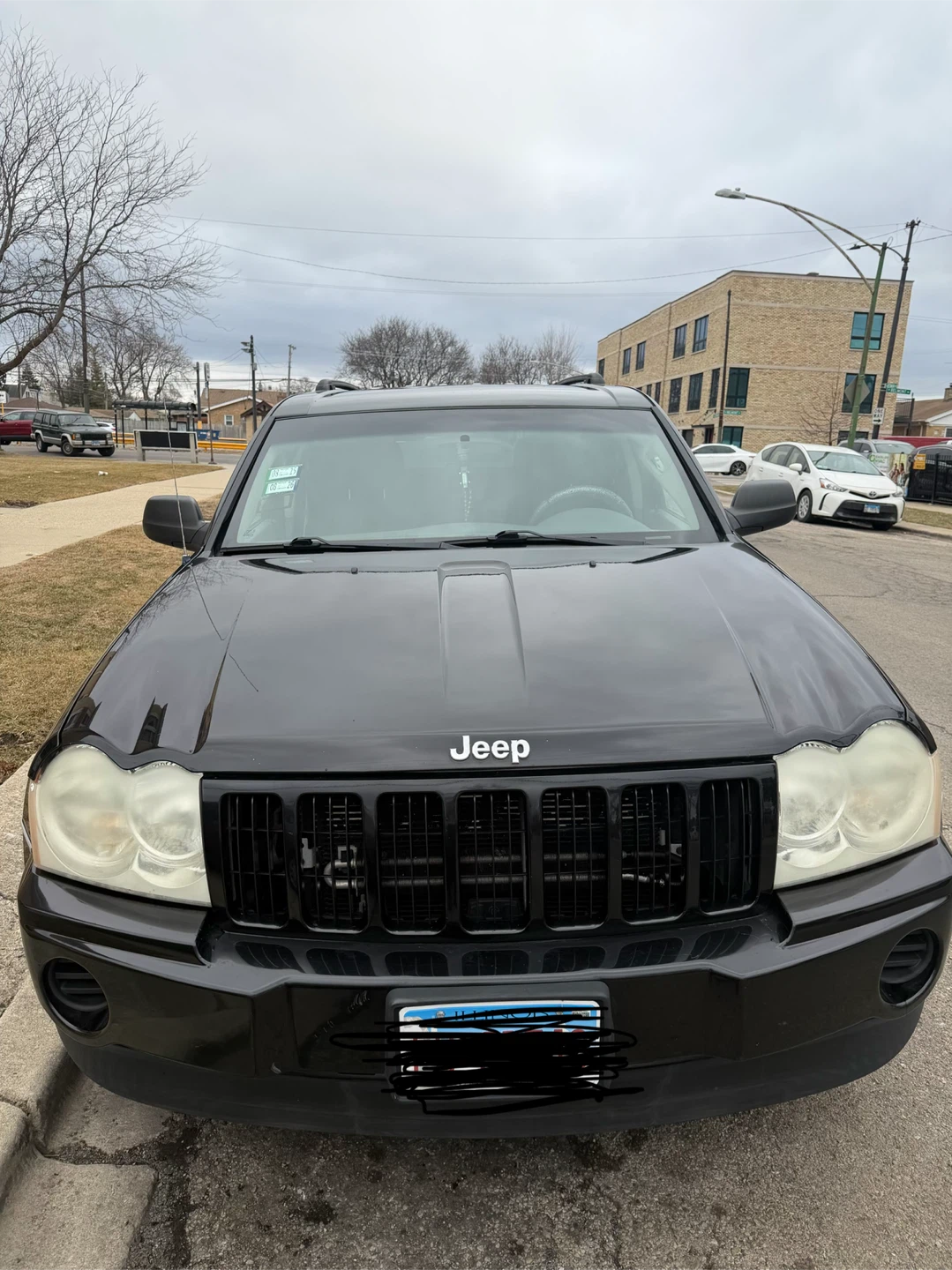 Black Jeep Grand Cherokee Laredo SUV - photo 2