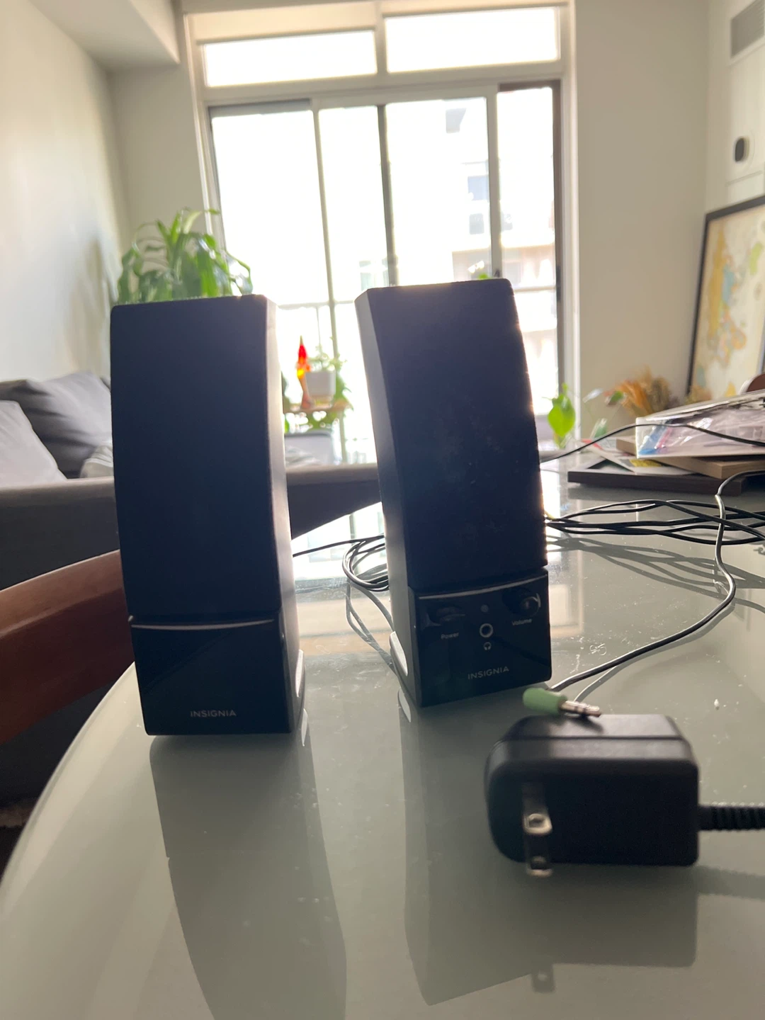 Insignia Desktop Speakers