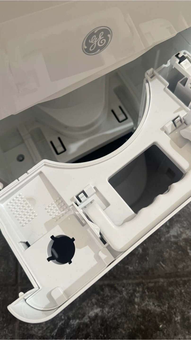 GE Appliances Dehumidifier ADHL35LA - photo 5