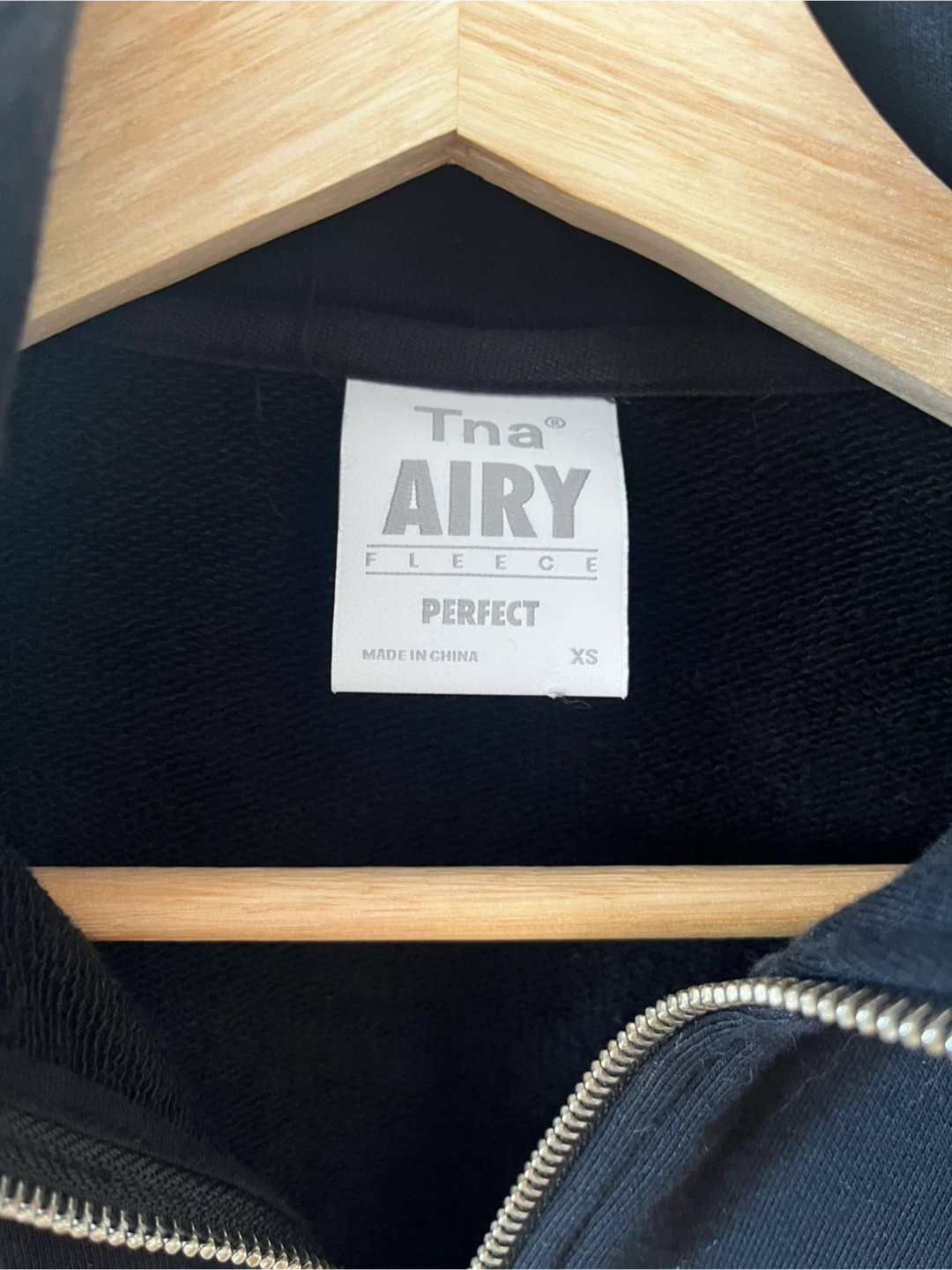 Tna Airy Fleece Quarter Zip Sweatshirt - photo 2
