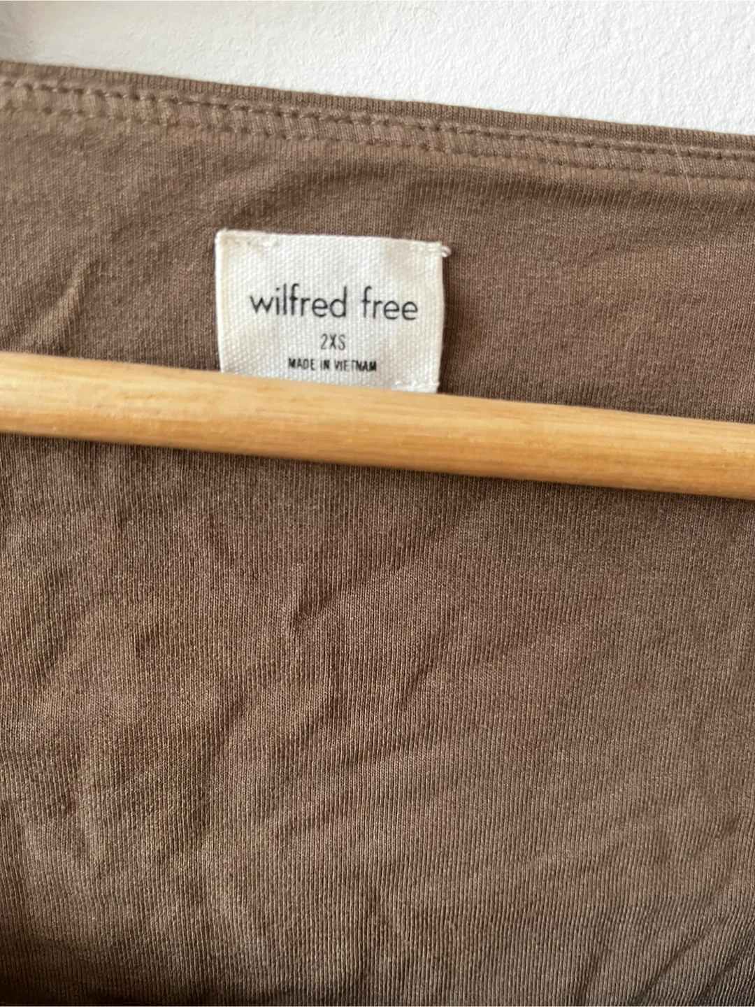 Wilfred Free Brown Long Sleeve Crop Top - photo 2