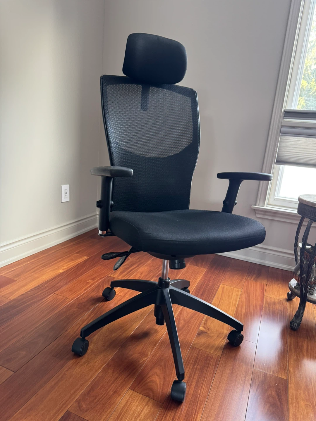 Black Ergonomic Office Chair with Headrest