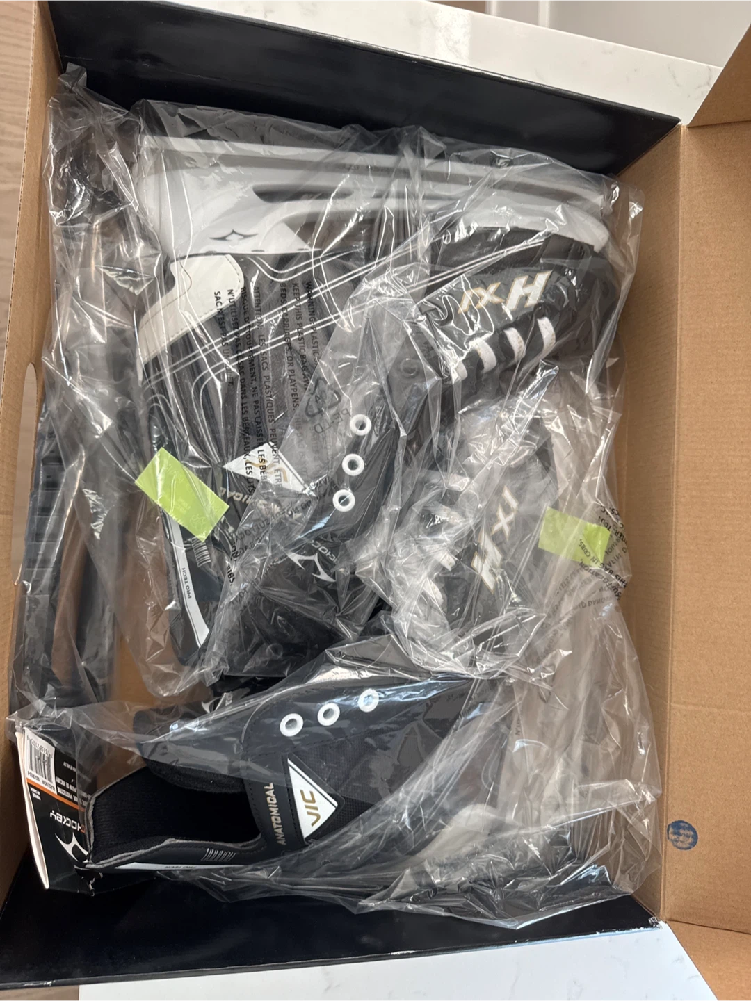 Vic Hockey Skates - Men's Size 10 - photo 2