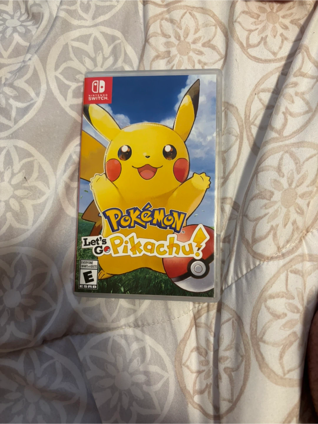Nintendo Switch Pokémon: Let's Go, Pikachu! Game