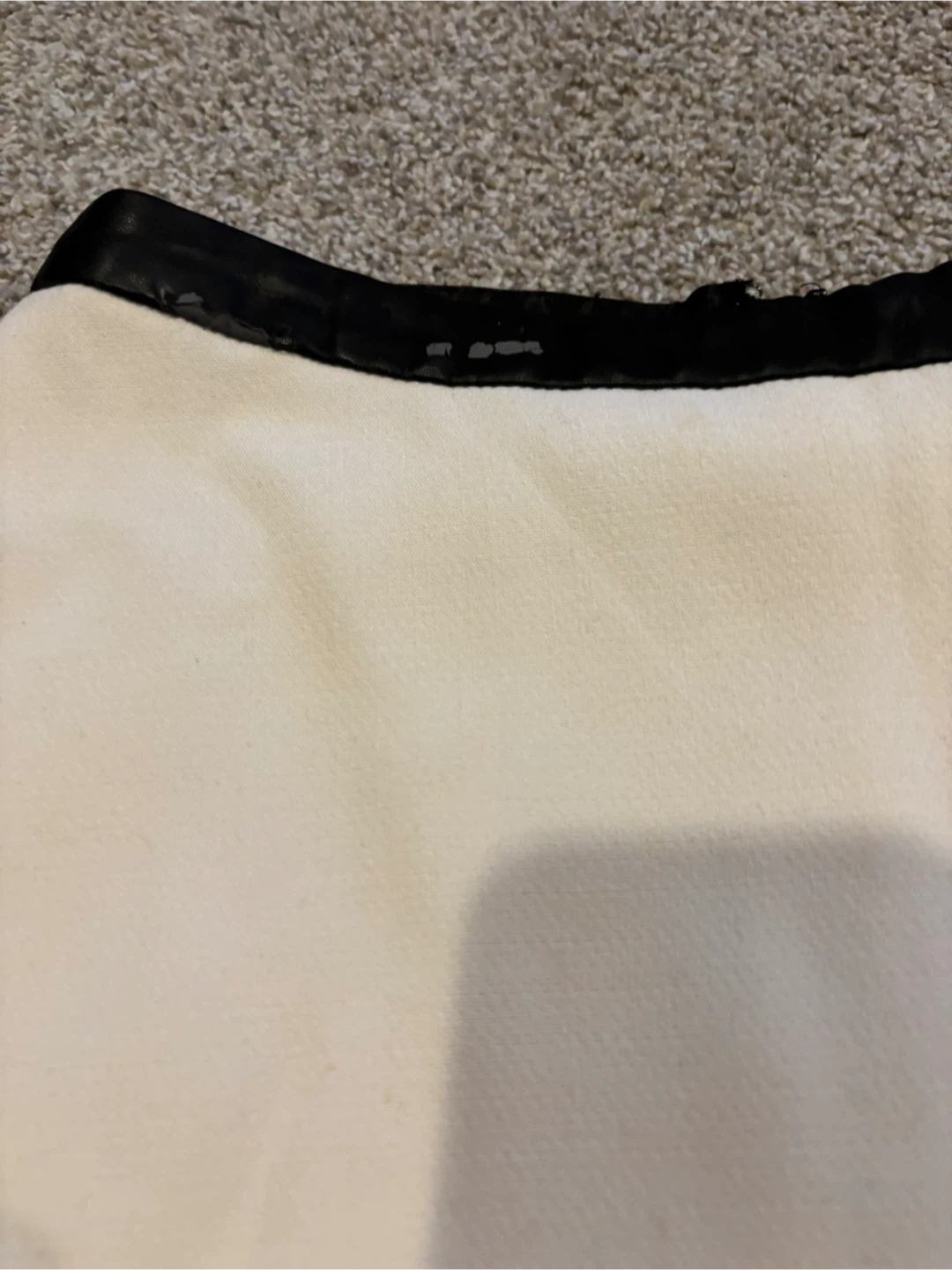 Banana Republic skirt, size 2, good condition - photo 2