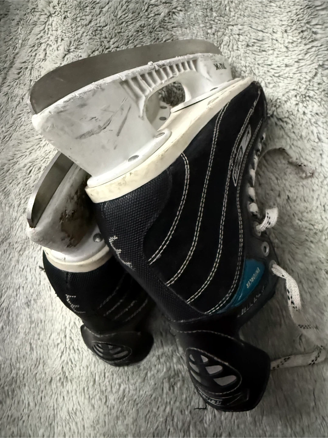 Bauer Supreme Hockey Skates - photo 4