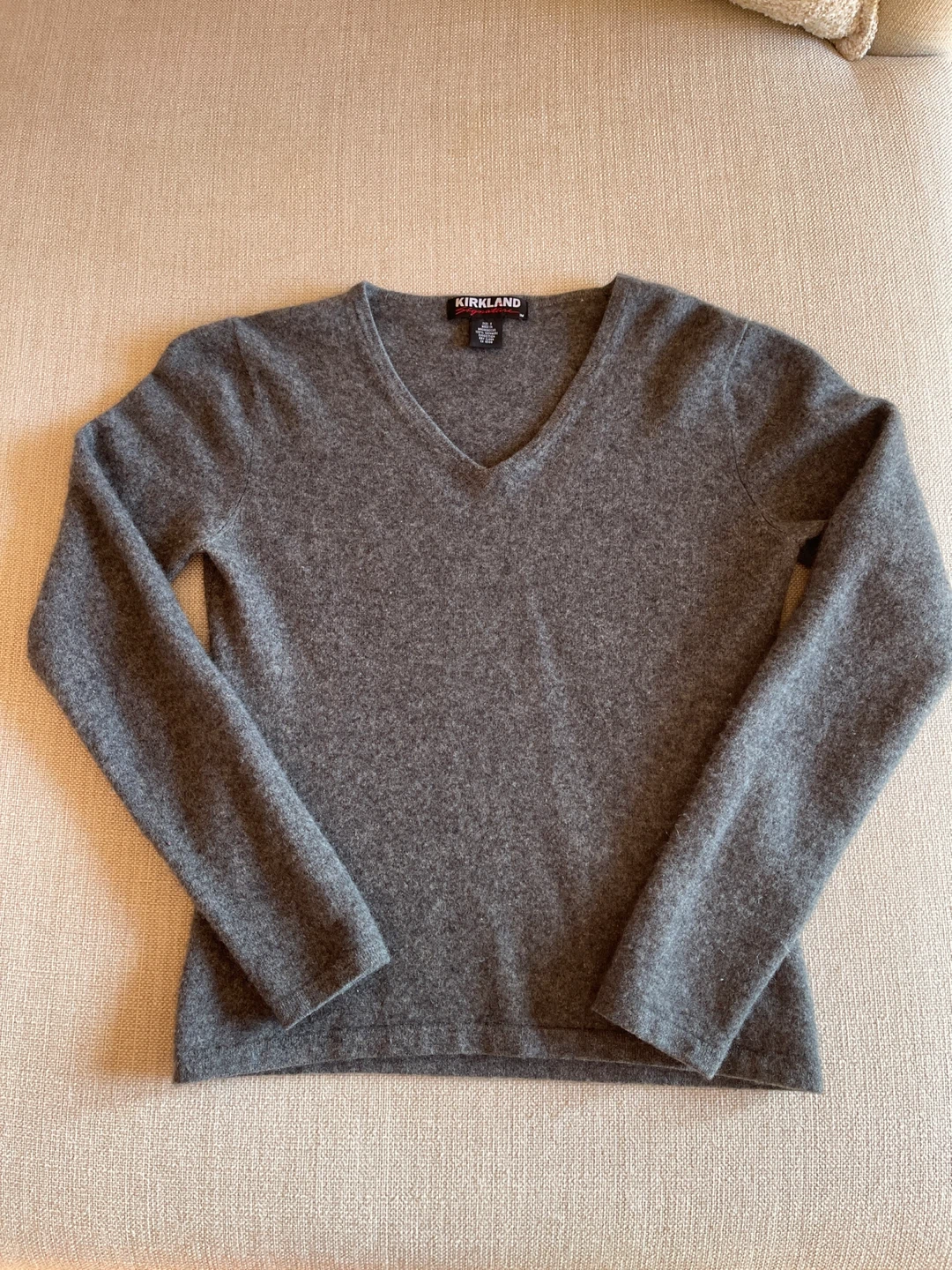 Kirkland Cashmere Grey V-Neck Sweater - photo 2