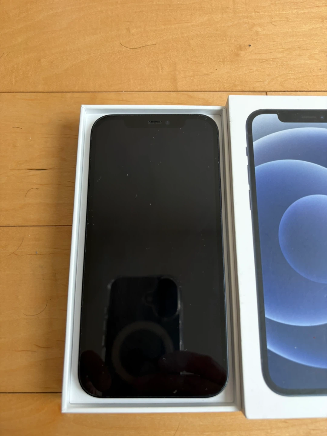 iPhone 12 - 128 GB - photo 2