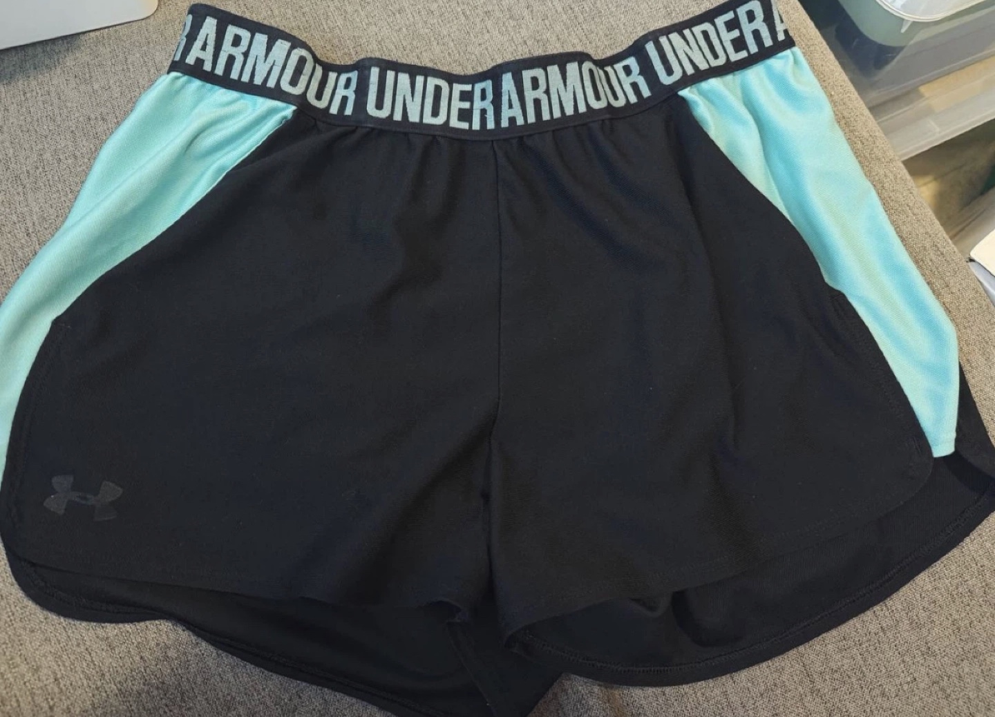 Women’s Clothing Bundle $20 for 5 items - photo 4