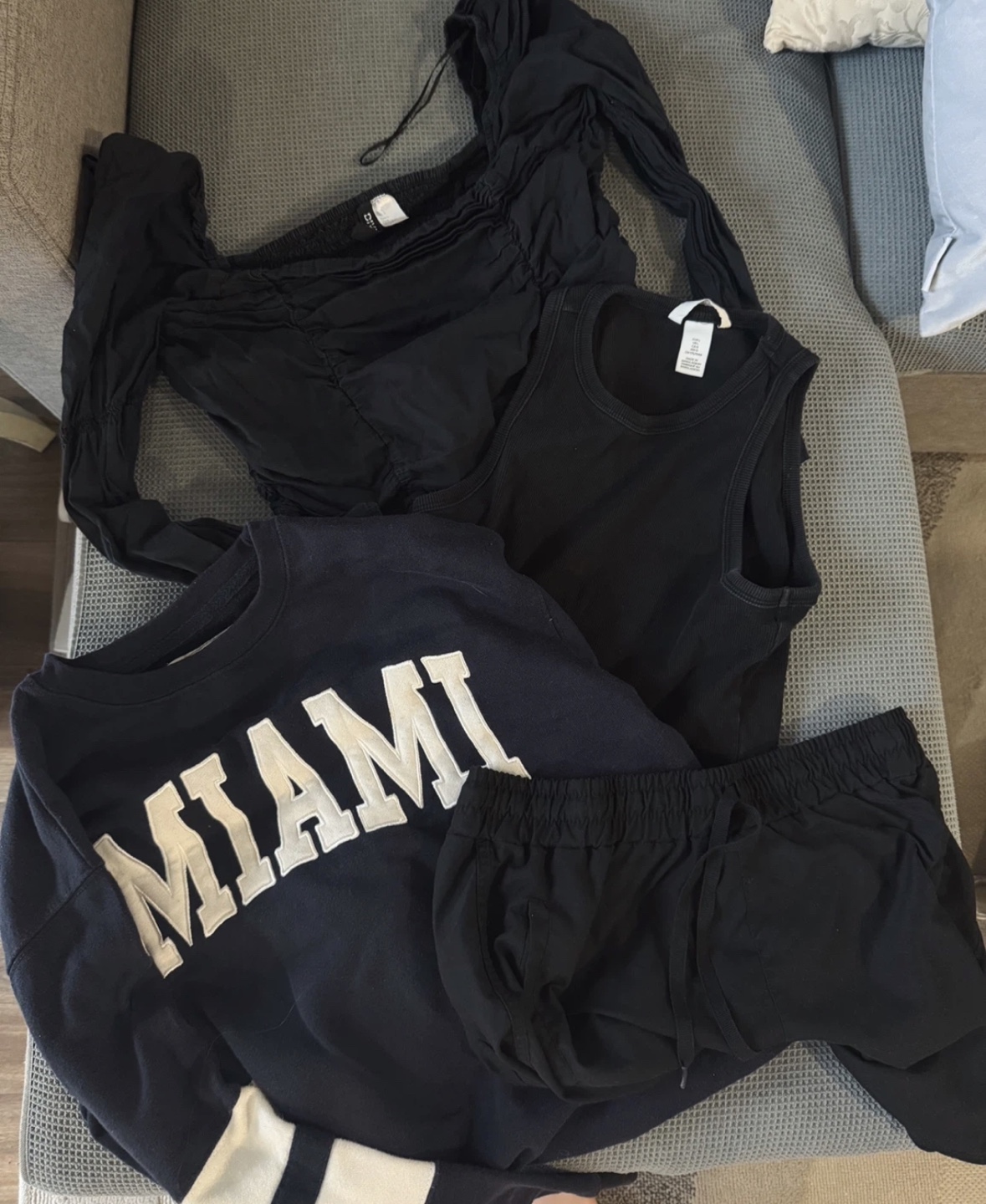 Women’s Clothing Bundle $20 for 5 items