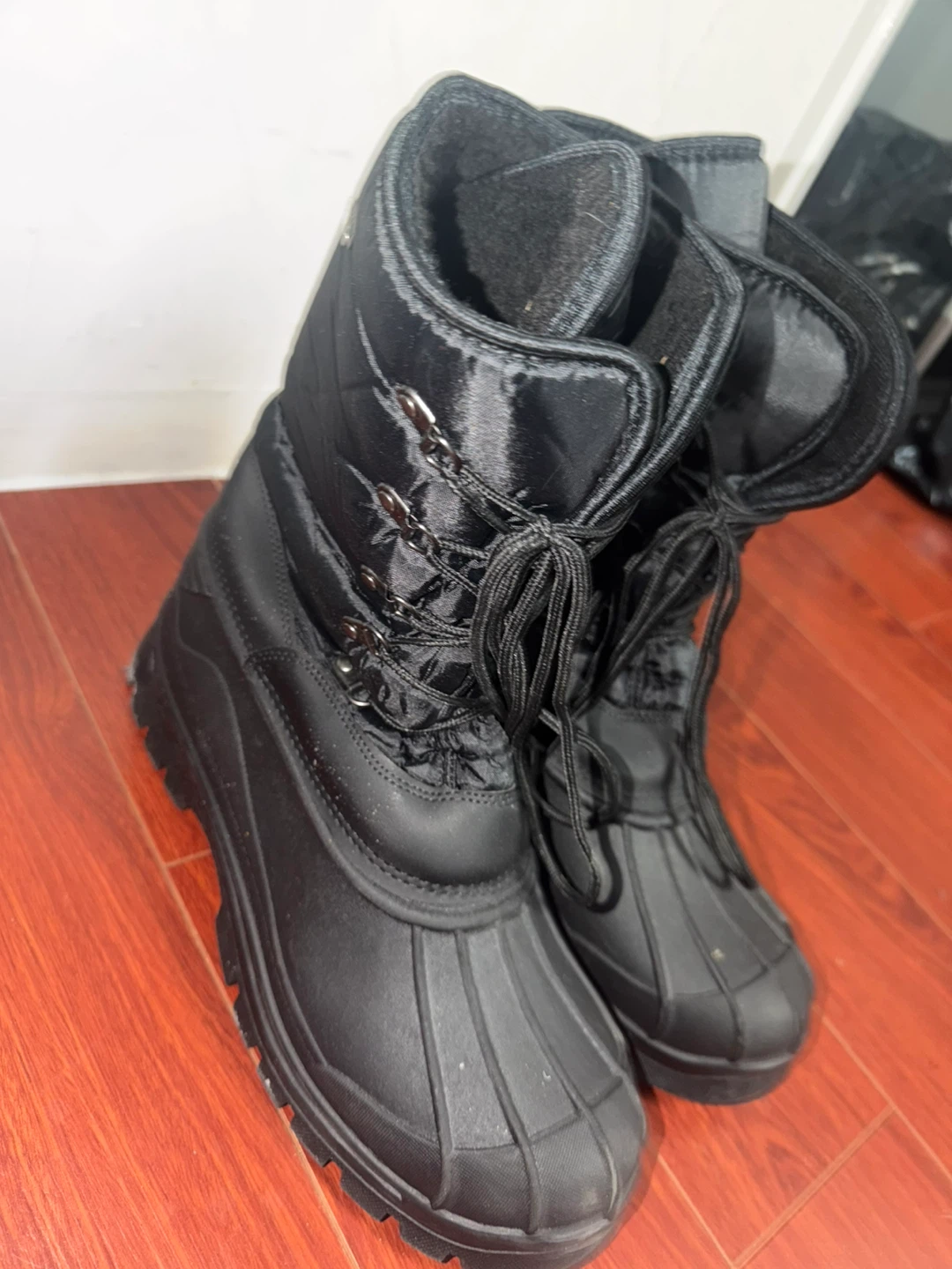 Mountain Warehouse Black Winter Boots - Size US 11 - photo 2