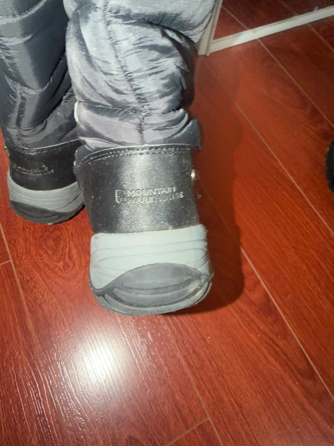 Mountain Warehouse Black Winter Boots - Size 8 - photo 3