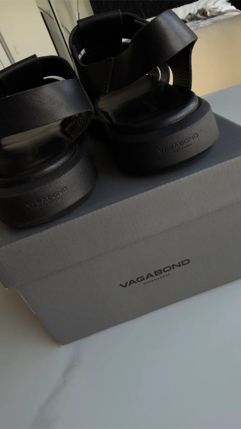 Vagabond Black Leather Gladiator Sandals Size 42 - photo 4