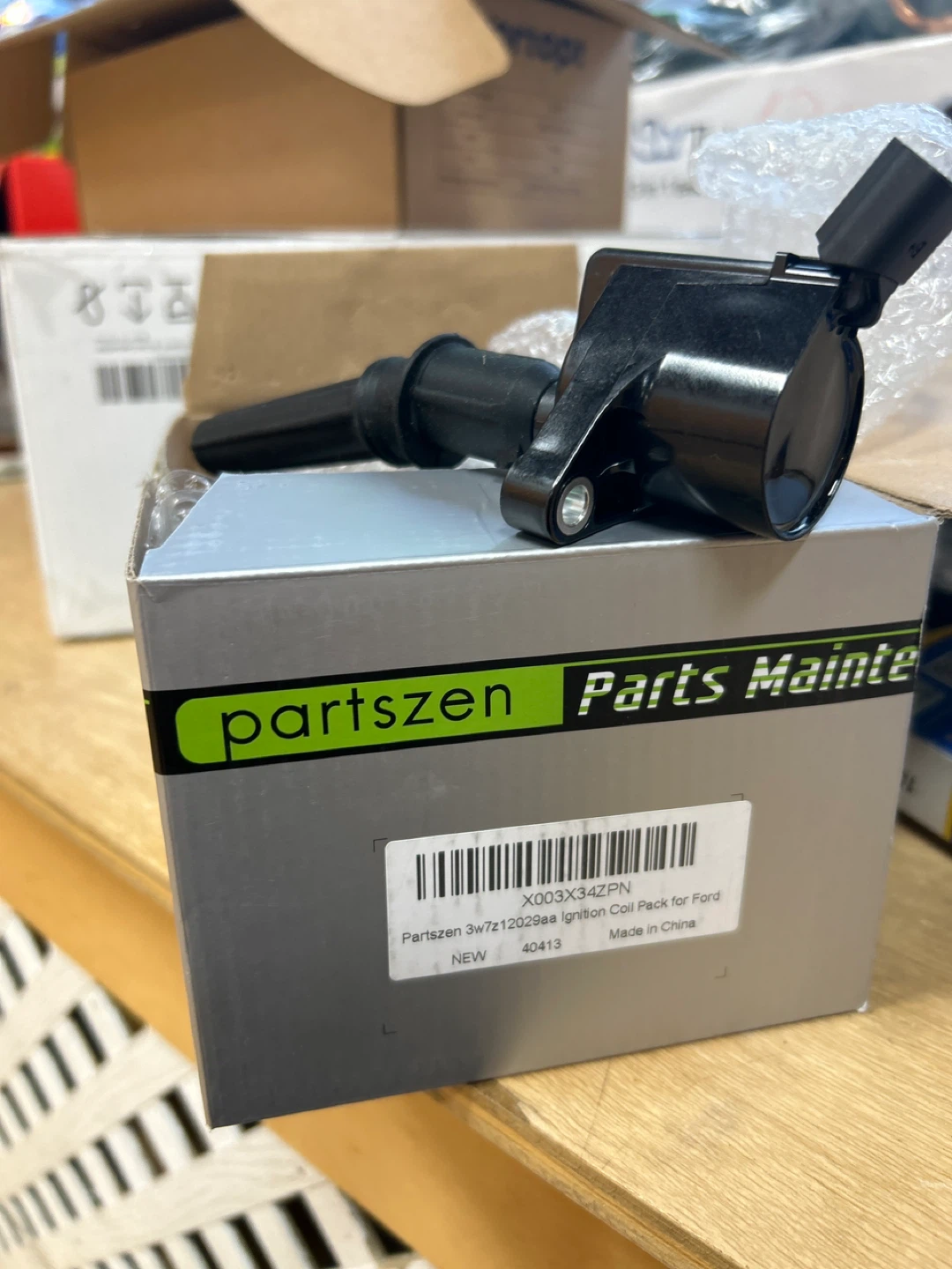 Partszen Ignition Coil Pack for Ford