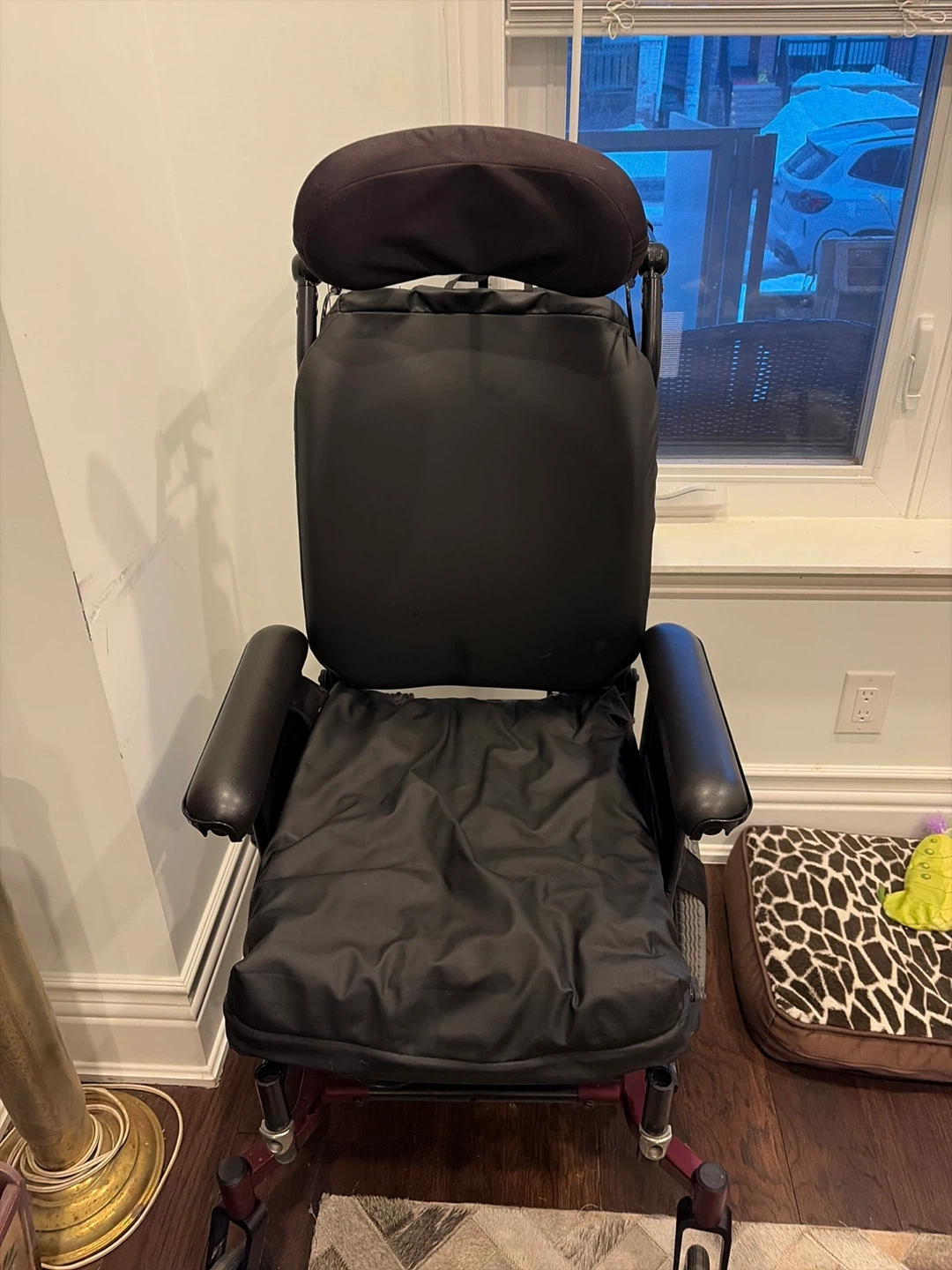 ROHO Wheelchair Cushion - photo 5