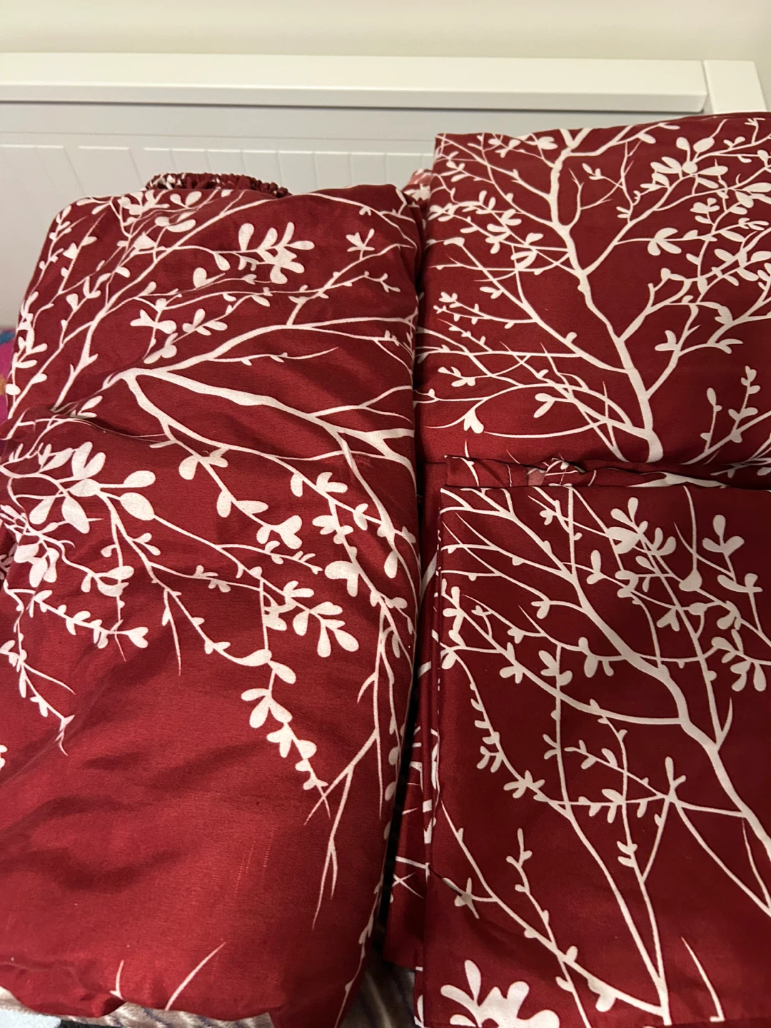 Wine color Floral Print Bedding Set (Queen size)