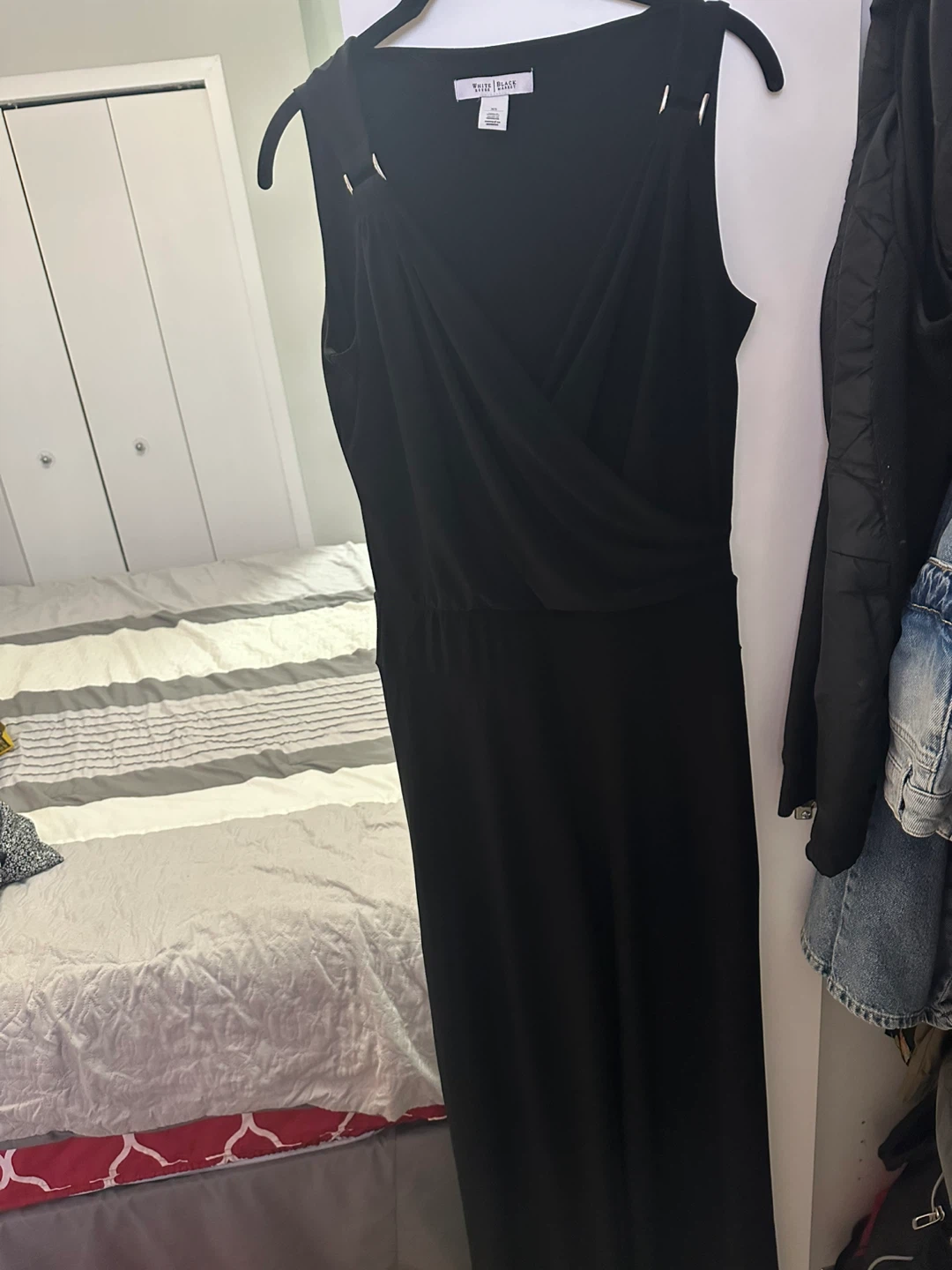 White House Black Market Black Sleeveless Dress - XS🧡
