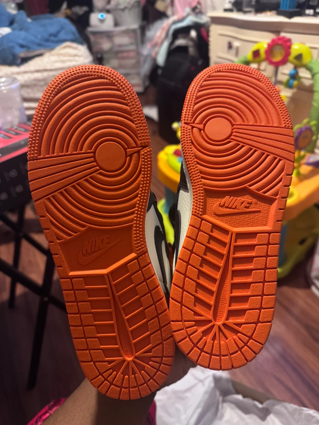 Air Jordan 1 Retro High OG GS - photo 3