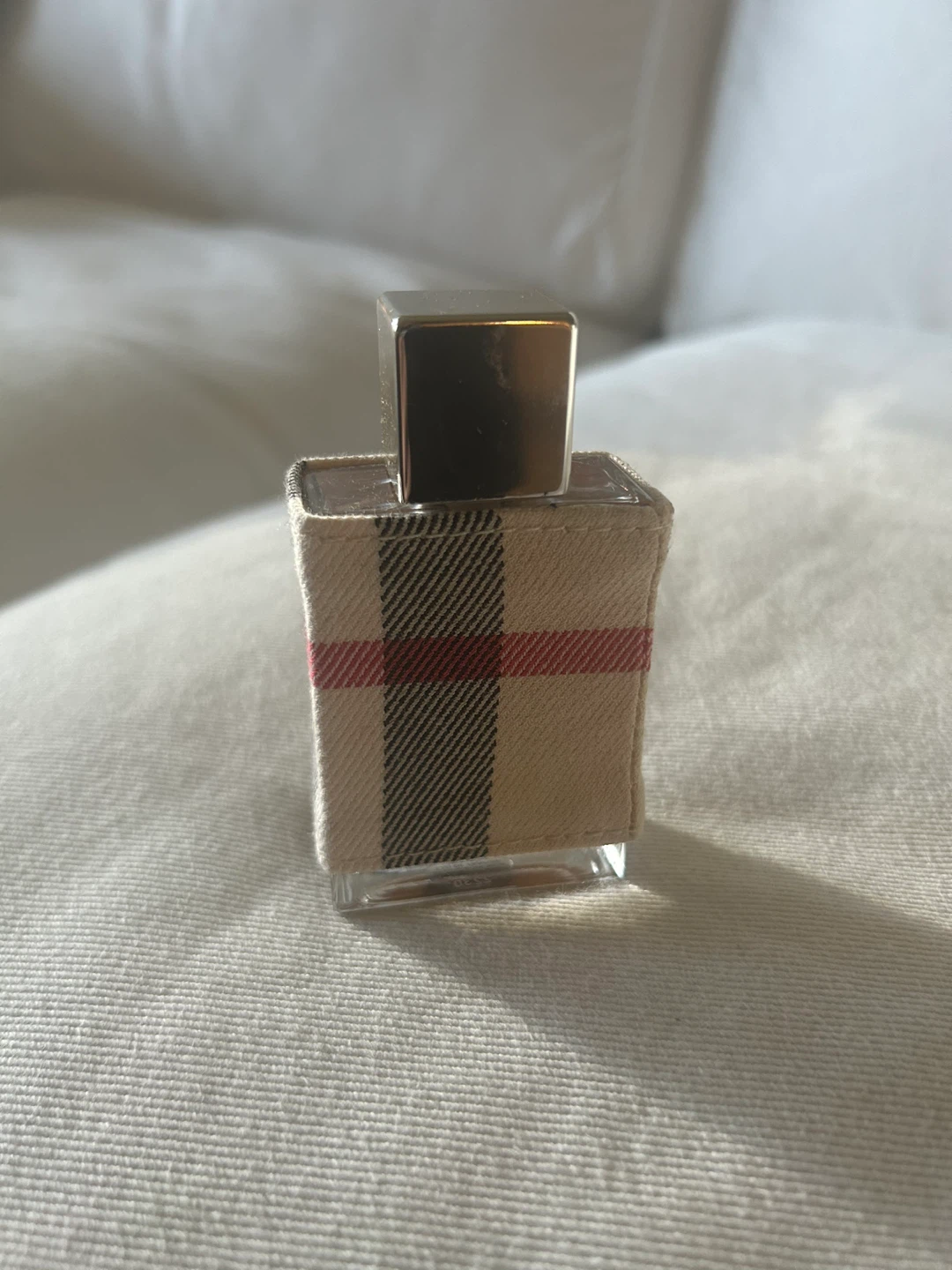 Burberry Eau de Parfum spray
