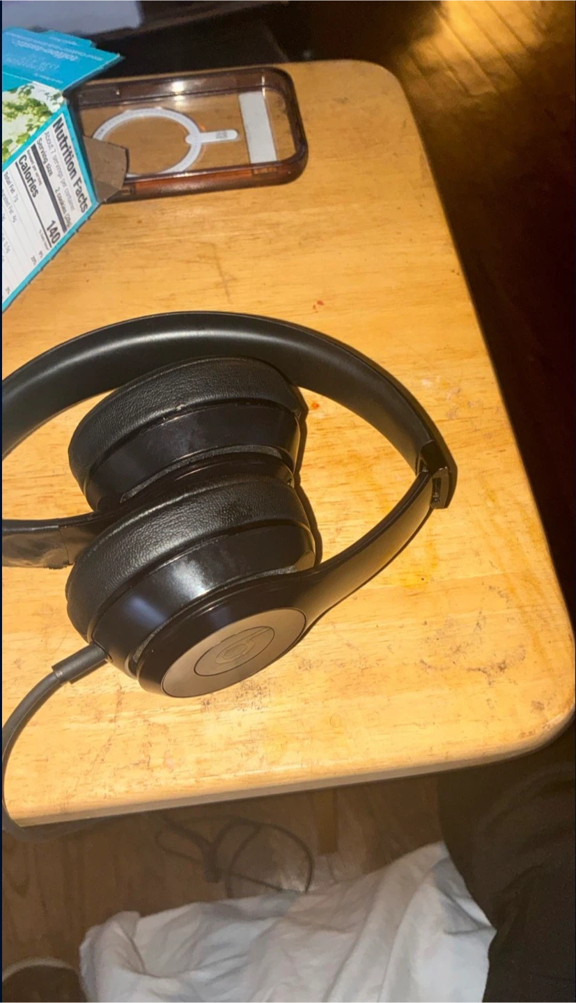Beats Solo3 Wire Headphones - photo 3