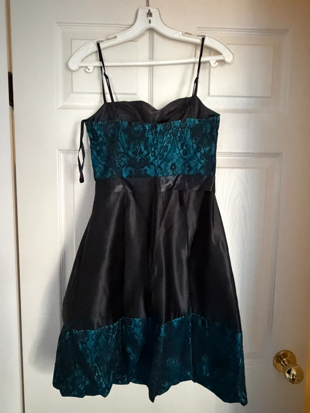 Black and Teal Lace Formal Dress - photo 2