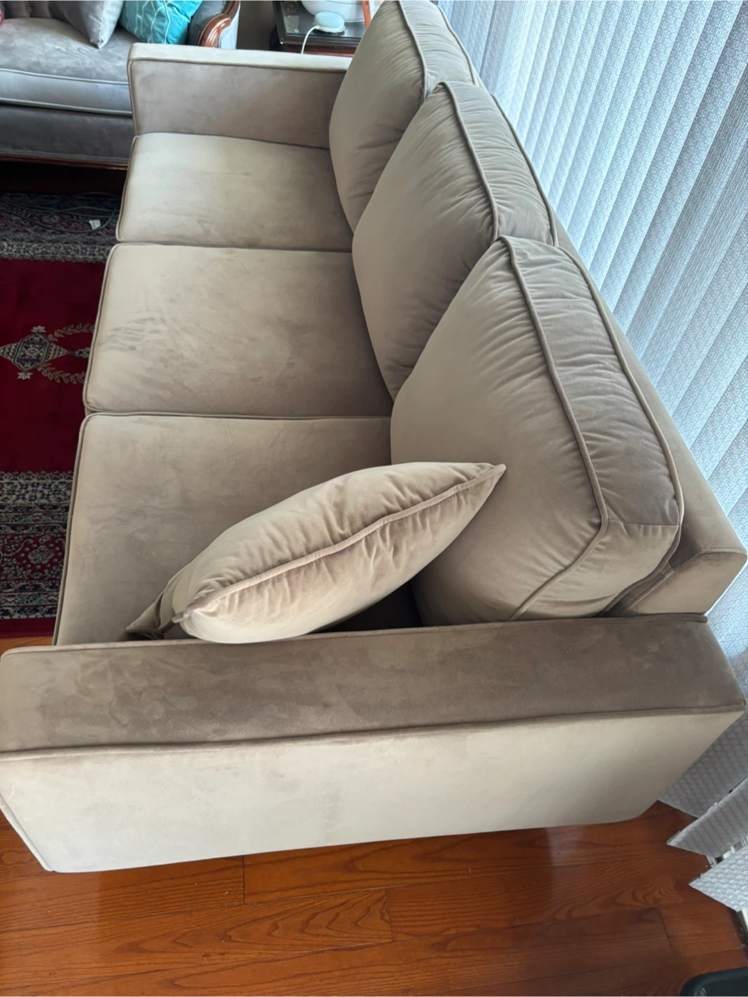 3 seater couch - photo 2