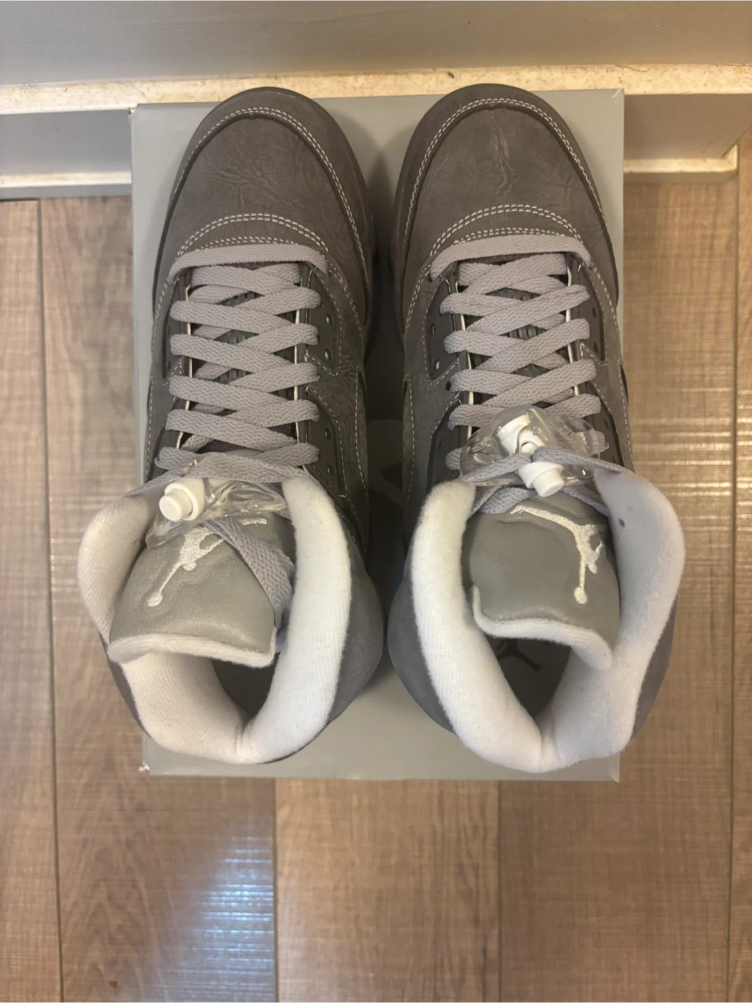 Jordan 5 Wolf Grey size 7y - photo 2