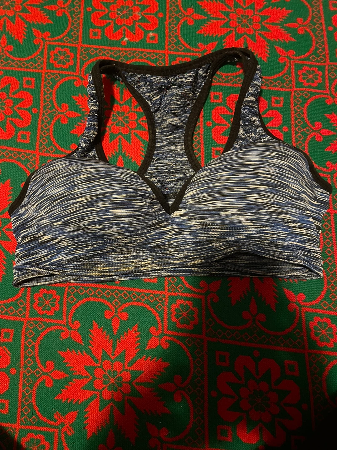Lululemon Black Halter Neck Sports Bra Tank Top - photo 3