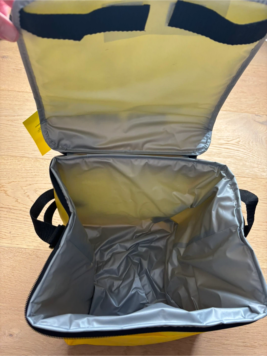 no name cooler bag for keeping things cool VIRAL YELLOW *NEW* - photo 4