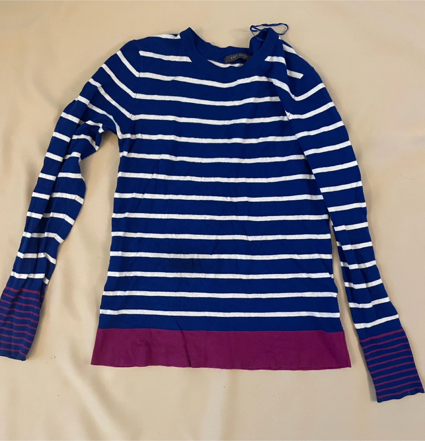 Bundle of women's tops and bras - photo 4
