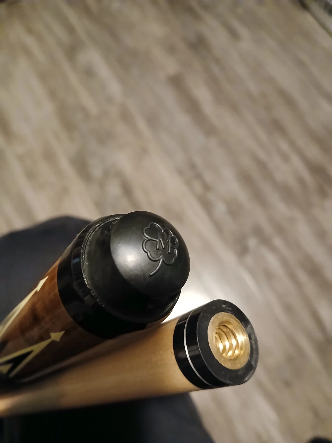 Mc Dermott Billiard Pool Cue Stick with Case - photo 2