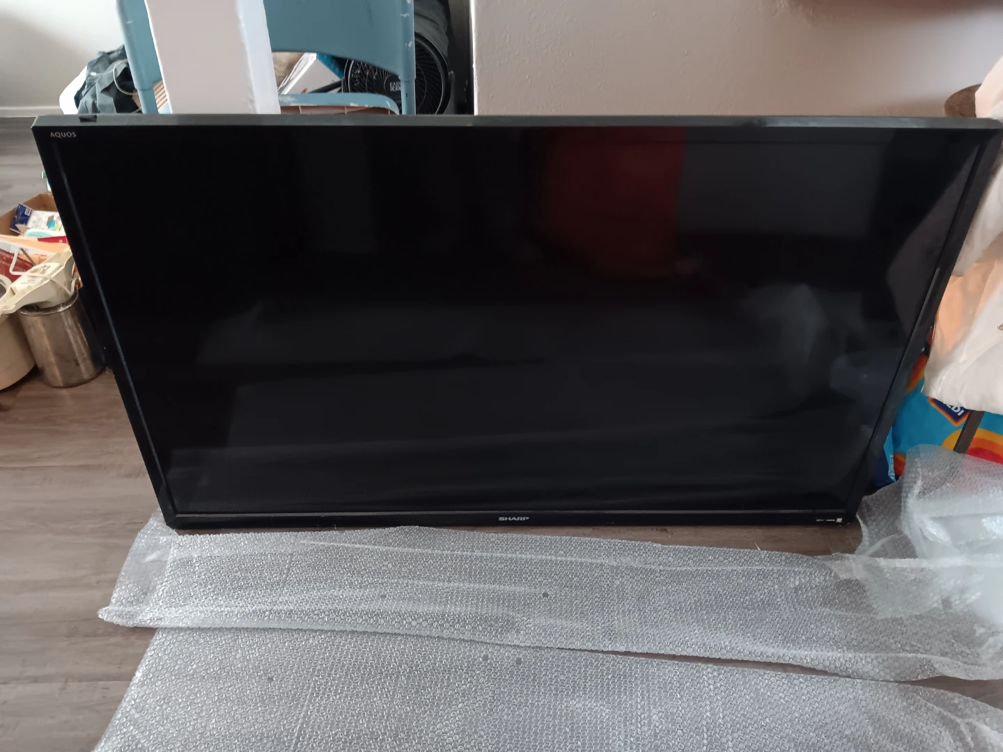 Sharp LC-60LE450U 60-Inch LCD TV