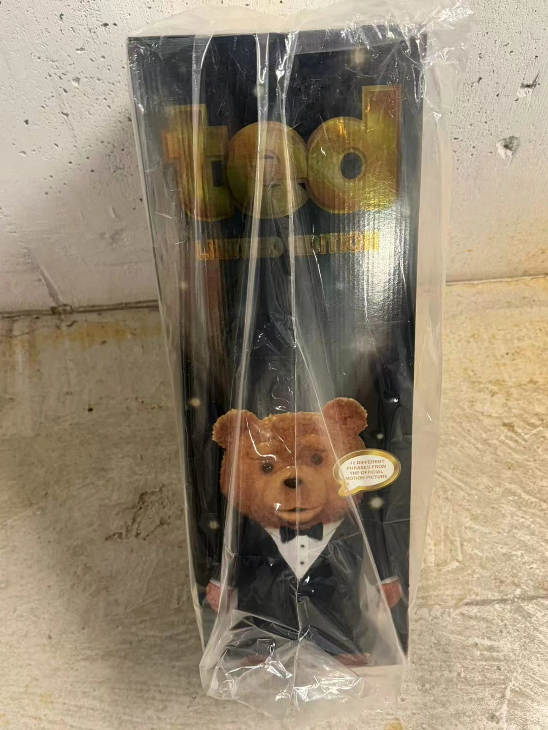 Ted Limited Edition Talking Teddy Bear in Tuxedo - photo 3